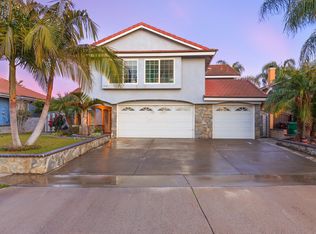 2609 S Manitoba Dr, Santa Ana, CA 92704