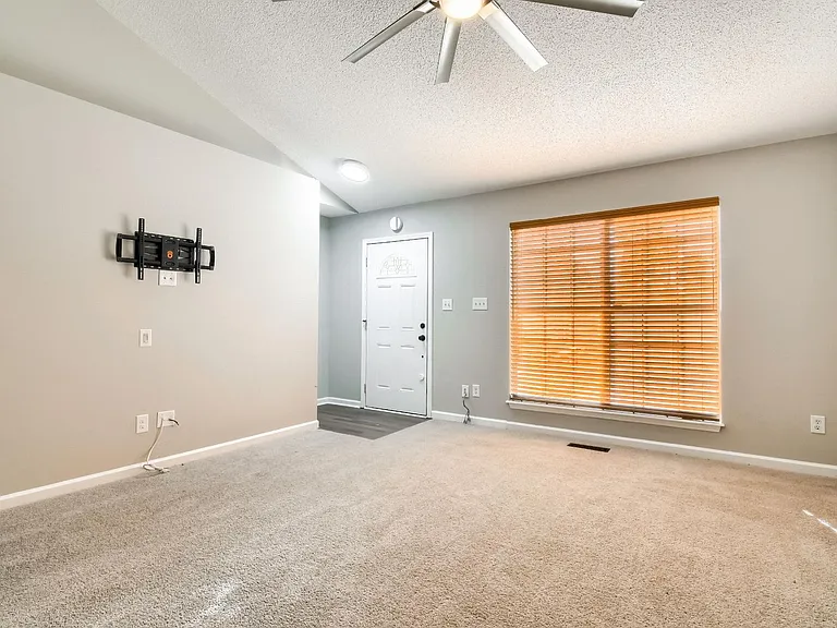 7417 Wisconsin Ct — Photo 8