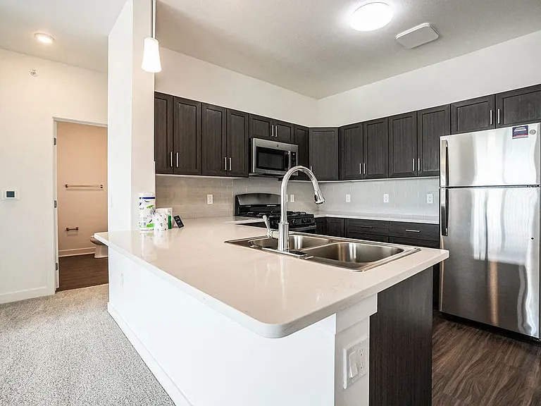 Meadowbrooke Apartment Homes — Photo 101