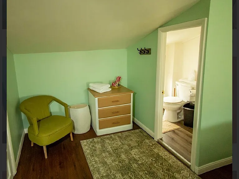 46 Kearney Ave #B — Photo 14