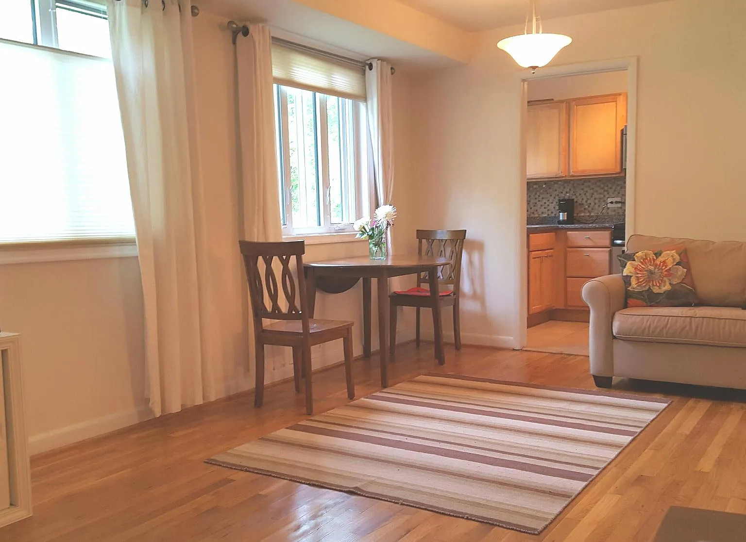 Montrose Ave, Bethesda — Photo 3