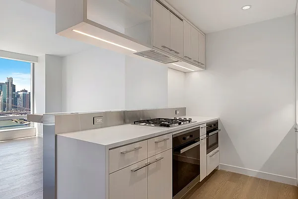 Rented by Compass | media 6