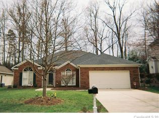 17613 Cambridge Grove Dr, Huntersville, NC 28078