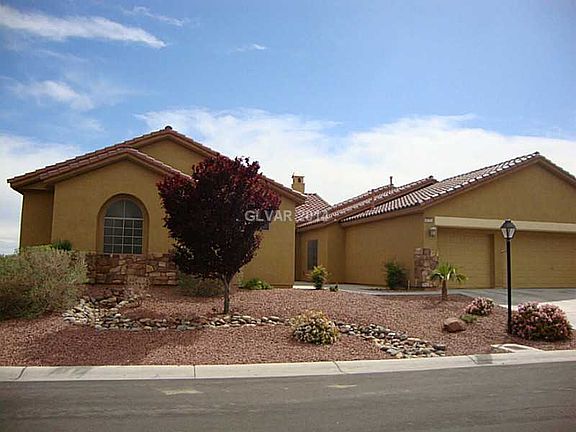 2nd image of 6115 Canova Dossi Ave