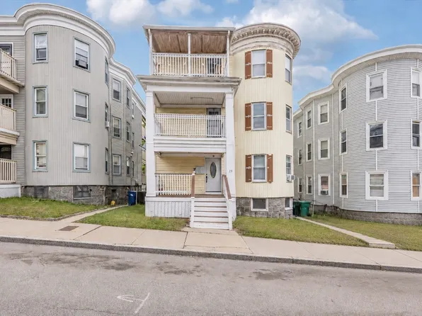 15 Fairmount St, Dorchester, MA 02124