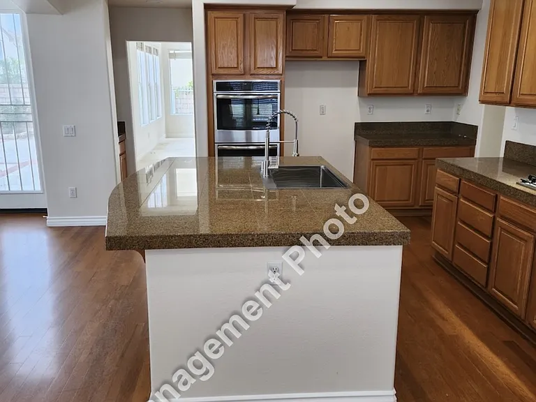 2759 Karoc Ct — Photo 24