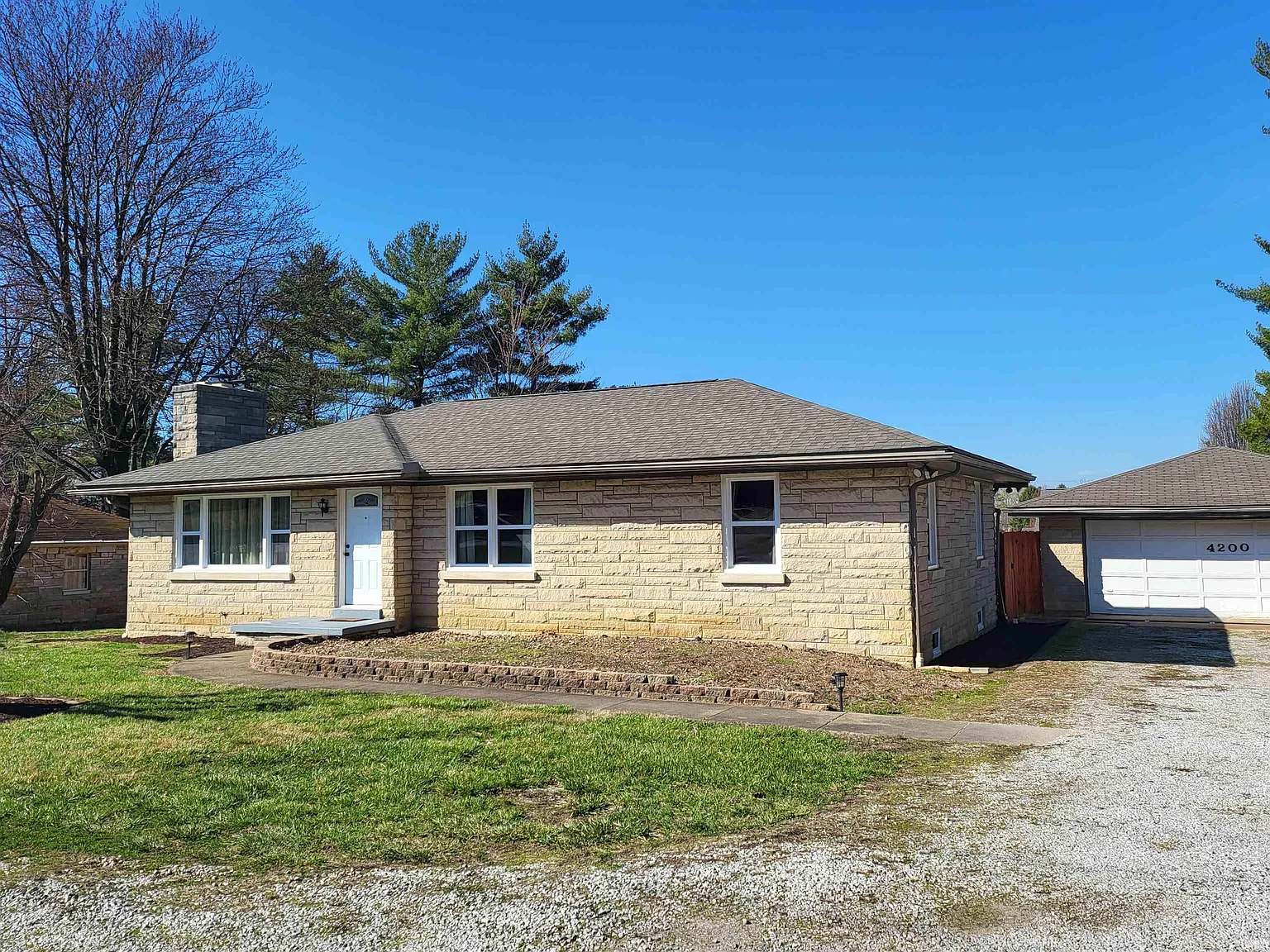 4200 Oak Hill Rd photo 1