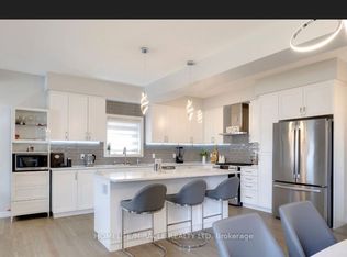 22 Pondcliffe Dr, Kitchener, ON N2R 0M1