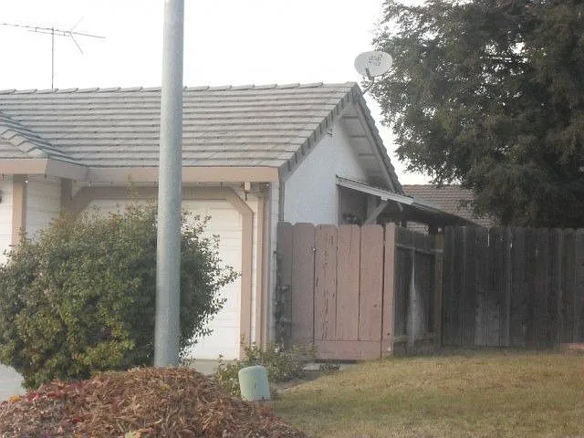 1613 Pink Ave photo 1