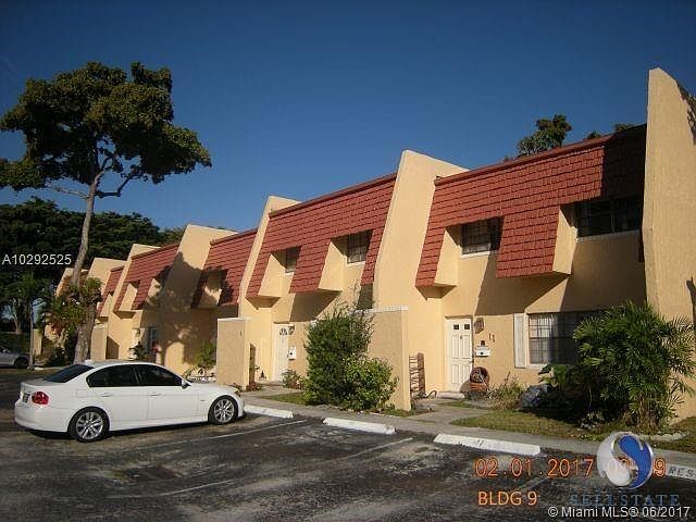 1st image of 15 Ann Lee Ln #15