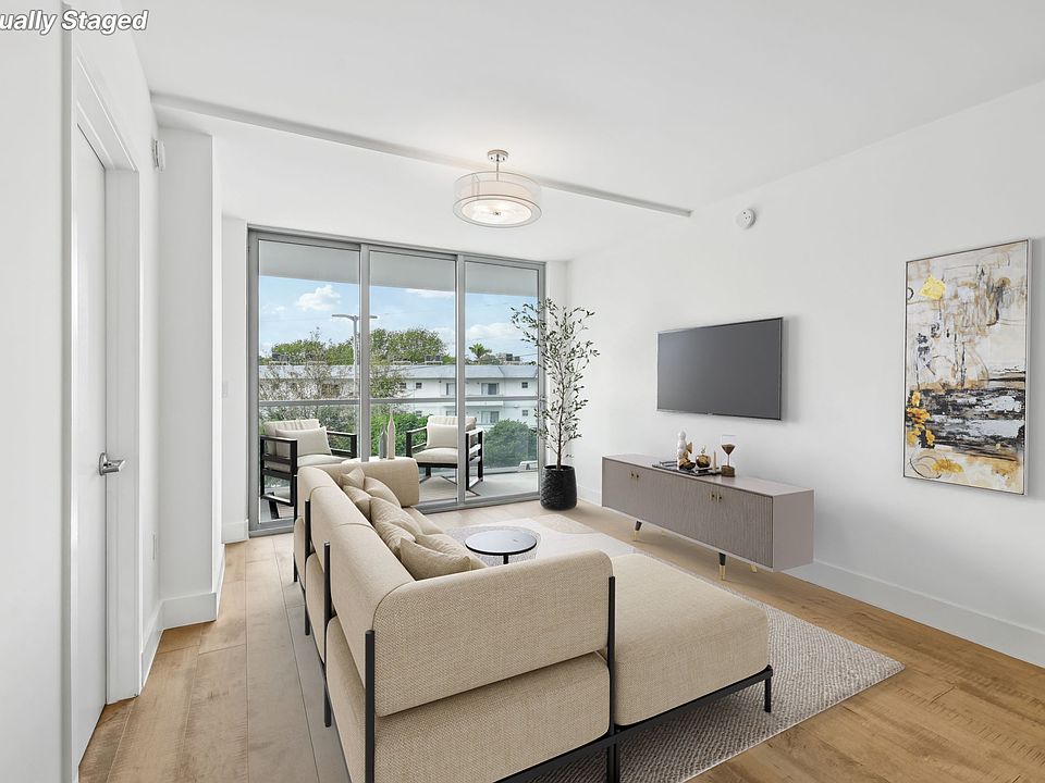 1st image of 13800 Highland Dr Unit 202