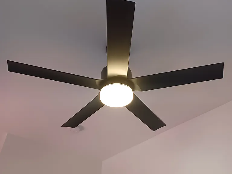 Manchester Ave — Photo 31