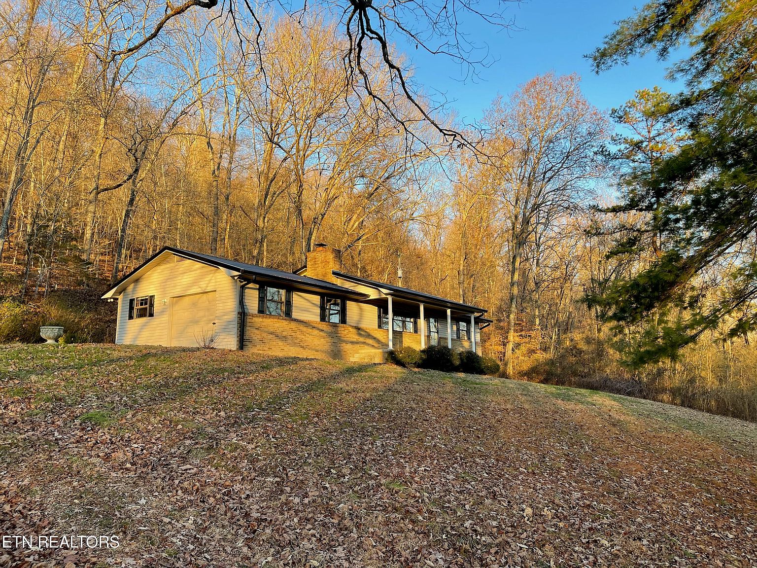 255 Miller Hollow Ln, Lake City, TN 37769 Zillow