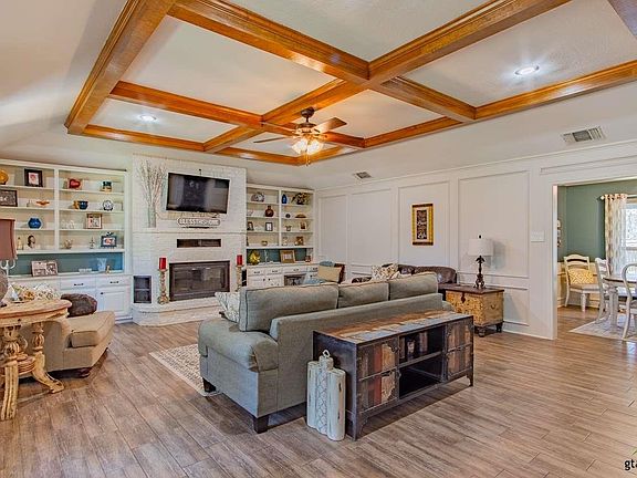 4th image of 1404 Woodland Hills Dr