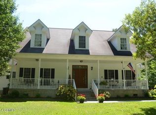 120 Little Creek Dr, Havelock, NC 28532