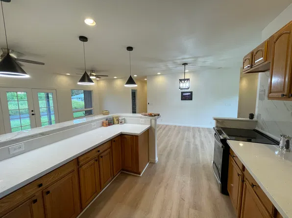 18-1813 Haupia St, Volcano, HI 96785