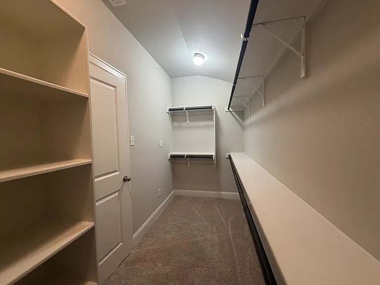 4300 Liberty Ln — Photo 11