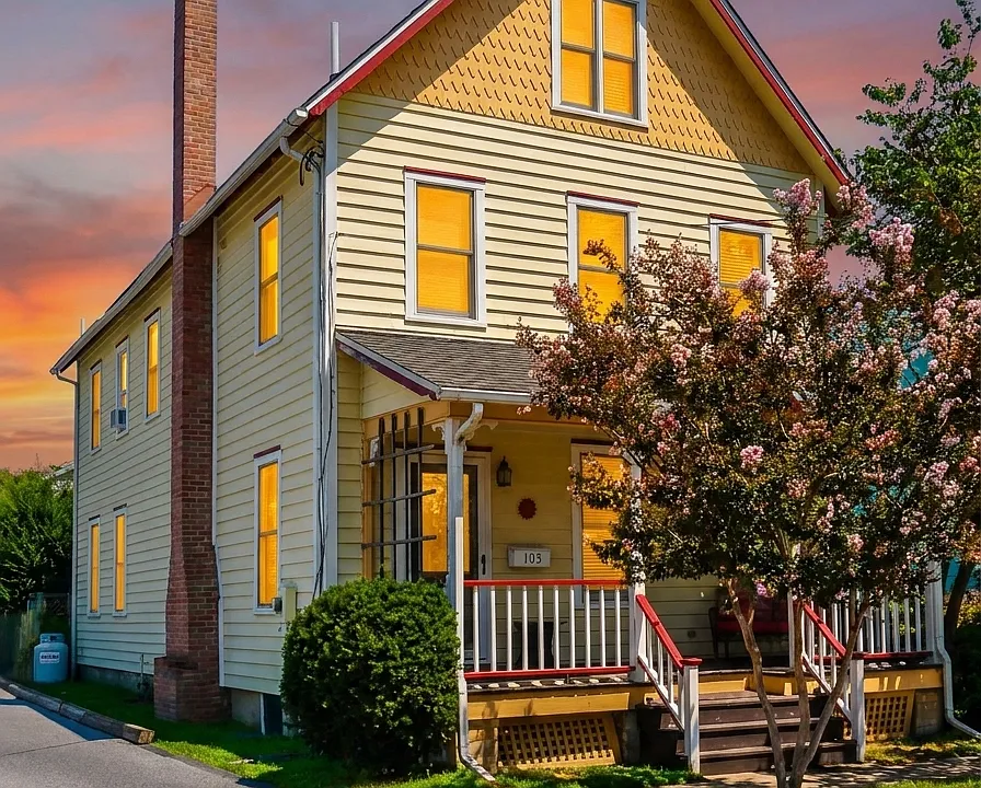 105 Dewey Ave