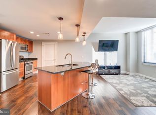 2451 Midtown Ave APT 1327, Alexandria, VA 22303