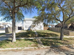 854 Oak Park Ave, Corpus Christi, TX 78408