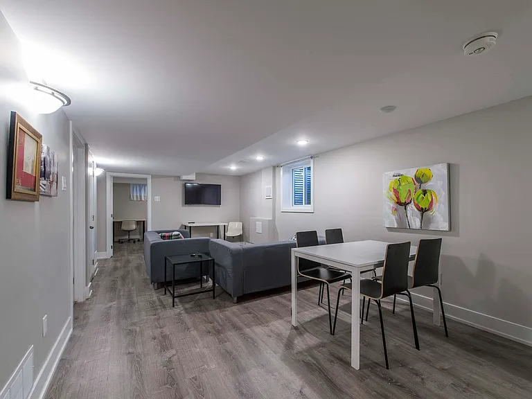 107 Hilliard Ave #B — Photo 1