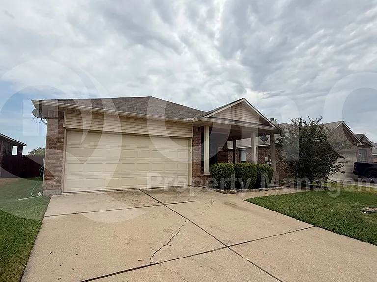 14308 Polo Ranch St — Photo 2
