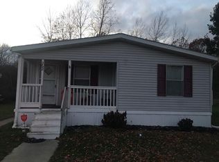 15810 Beech Daly Rd TRLR 262, Taylor, MI 48180