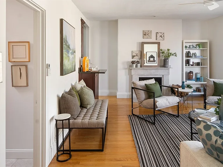413 Beacon St #5 — Photo 6