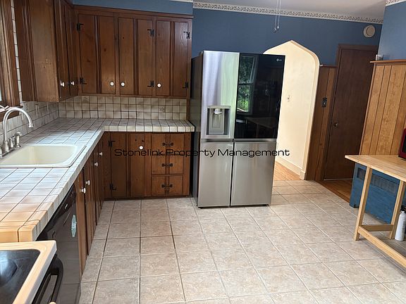 4th image of 60 Hambly Rd