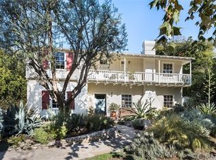 2441 N Riverside Dr, Santa Ana, CA 92706