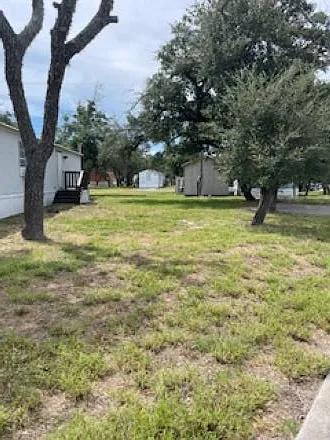 1800 N Live Oak St #51 — Photo 7