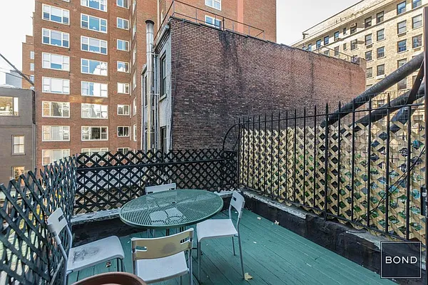 Rented by Bond New York | media 6
