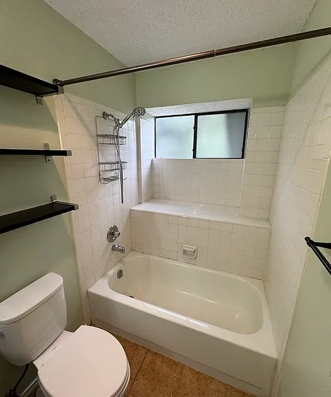 13815 Stone Hollow Dr — Photo 9