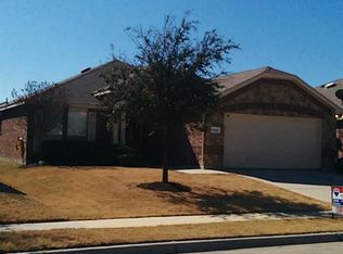 6228 Chalk Hollow Dr, Fort Worth, TX 76179