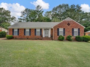 87 N Oak Grove Rd, Memphis, TN 38120