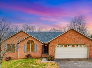 113 Beechwood Ct, Kingsport, TN 37663