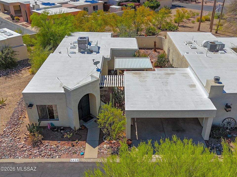 1st image of 4438 E Glen Creek Pl