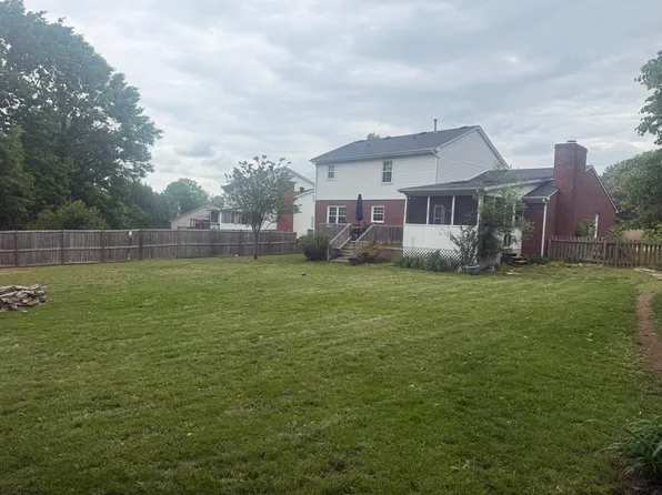 119 Ridge Rd, Versailles, KY 40383