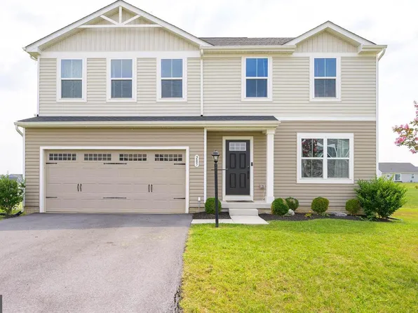 285 Sanctuary Dr, Hedgesville, WV 25427