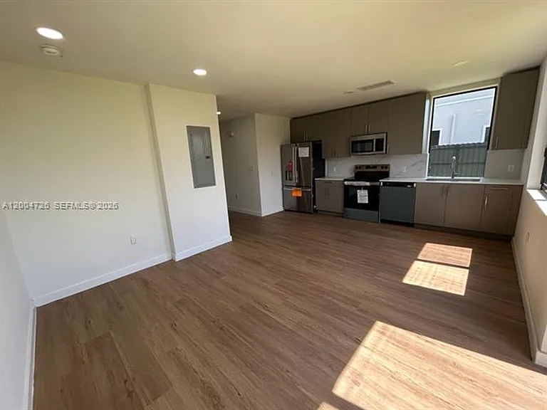 19426 SW 125th Ave #19426 — Photo 7