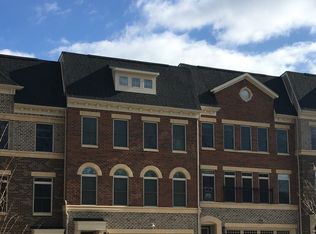 2353 Chadlington, Falls Church, VA 22043