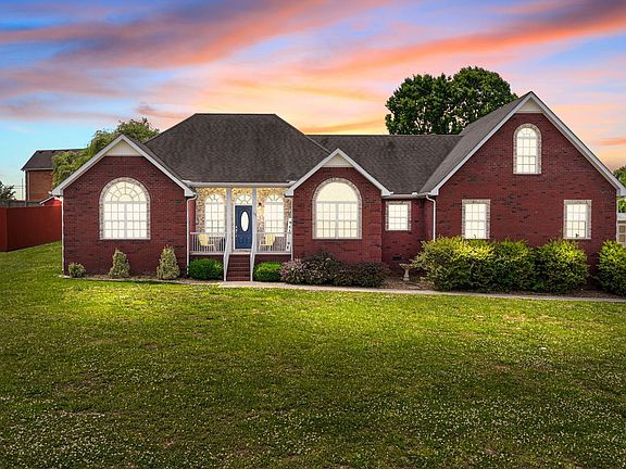 4th image of 103 Canary Ln