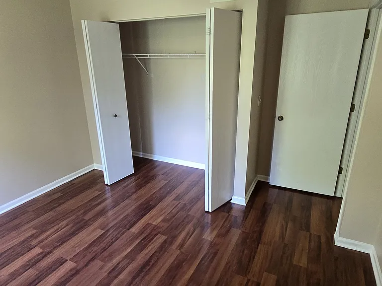 388 E Forest Knoll Dr — Photo 13