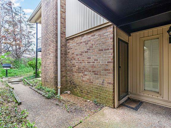 2nd image of 2116 Hobbs Rd APT N3