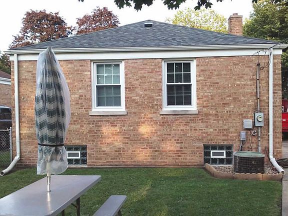 4th image of 410 Bohland Ave