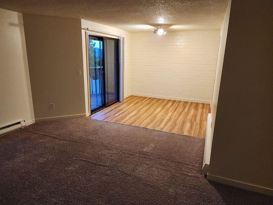 1st image of 1617 1st St #16
