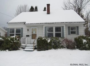 95 4th St, Glens Falls, NY 12801