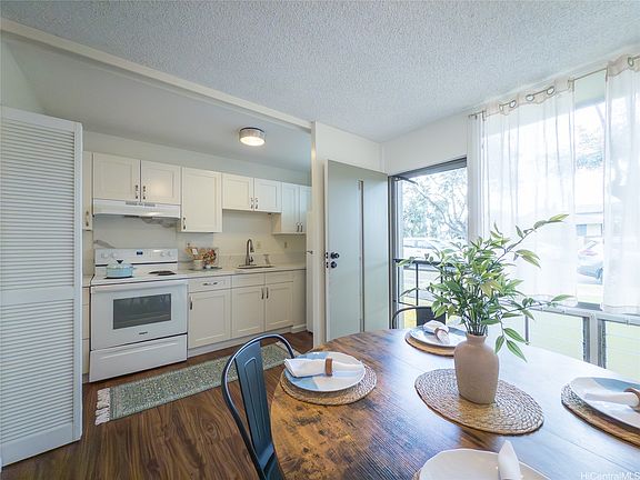 2nd image of 95-336 Kaloapau St APT 160