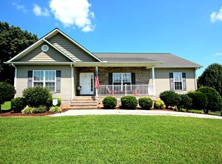 5527 Robin Trl, Baxter, TN 38544