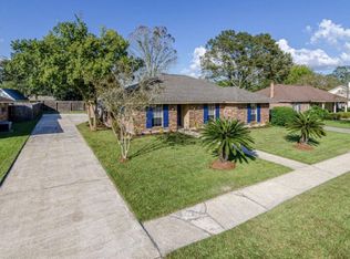 40234 La Rochelle Rd, Prairieville, LA 70769